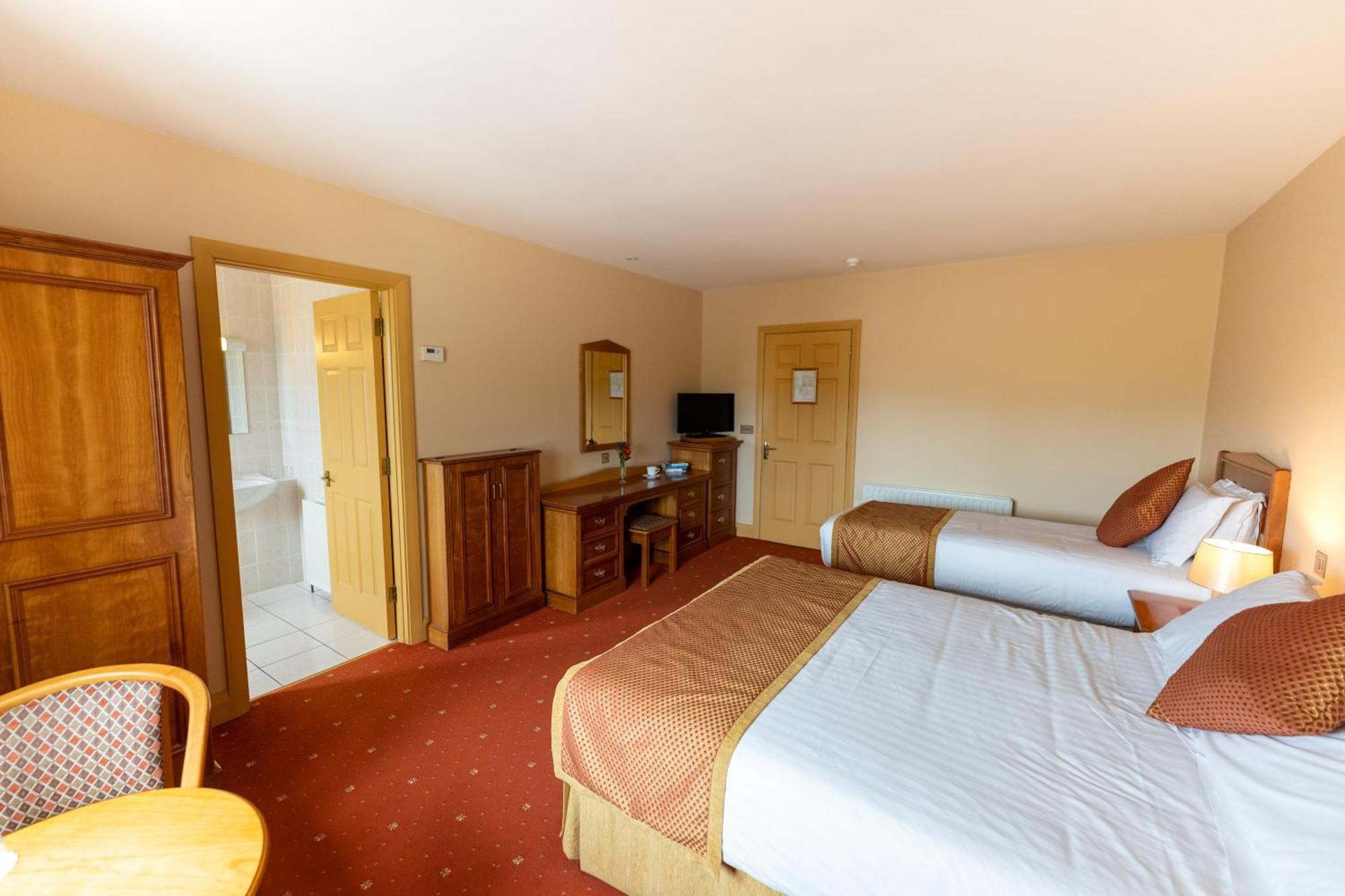 Waterfront House & Restaurant Hotel Enniscrone Buitenkant foto