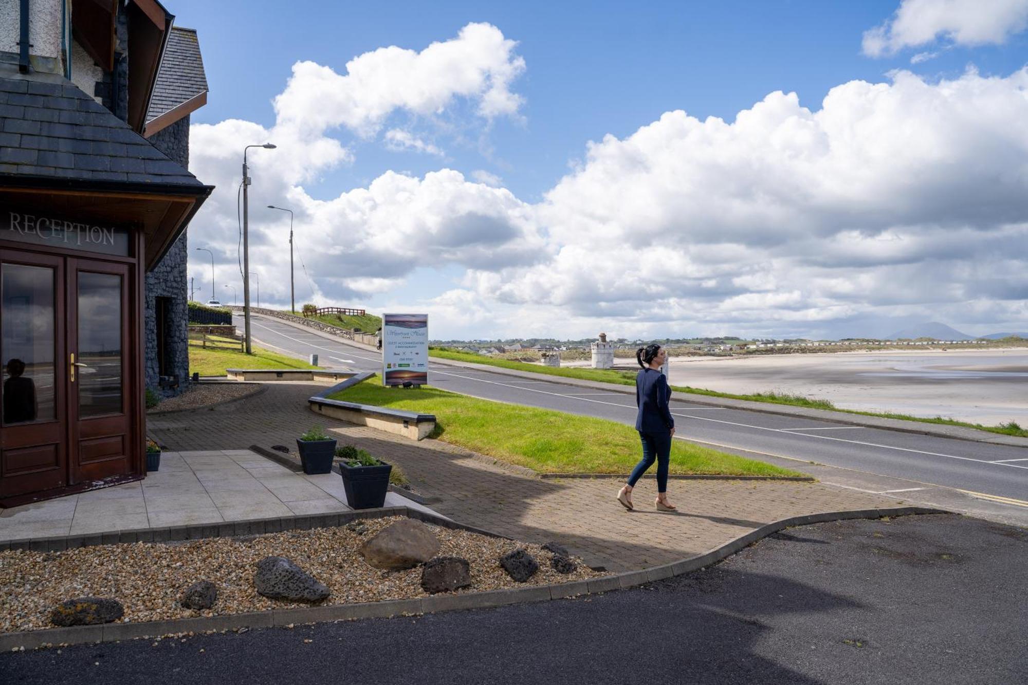 Waterfront House & Restaurant Hotel Enniscrone Buitenkant foto