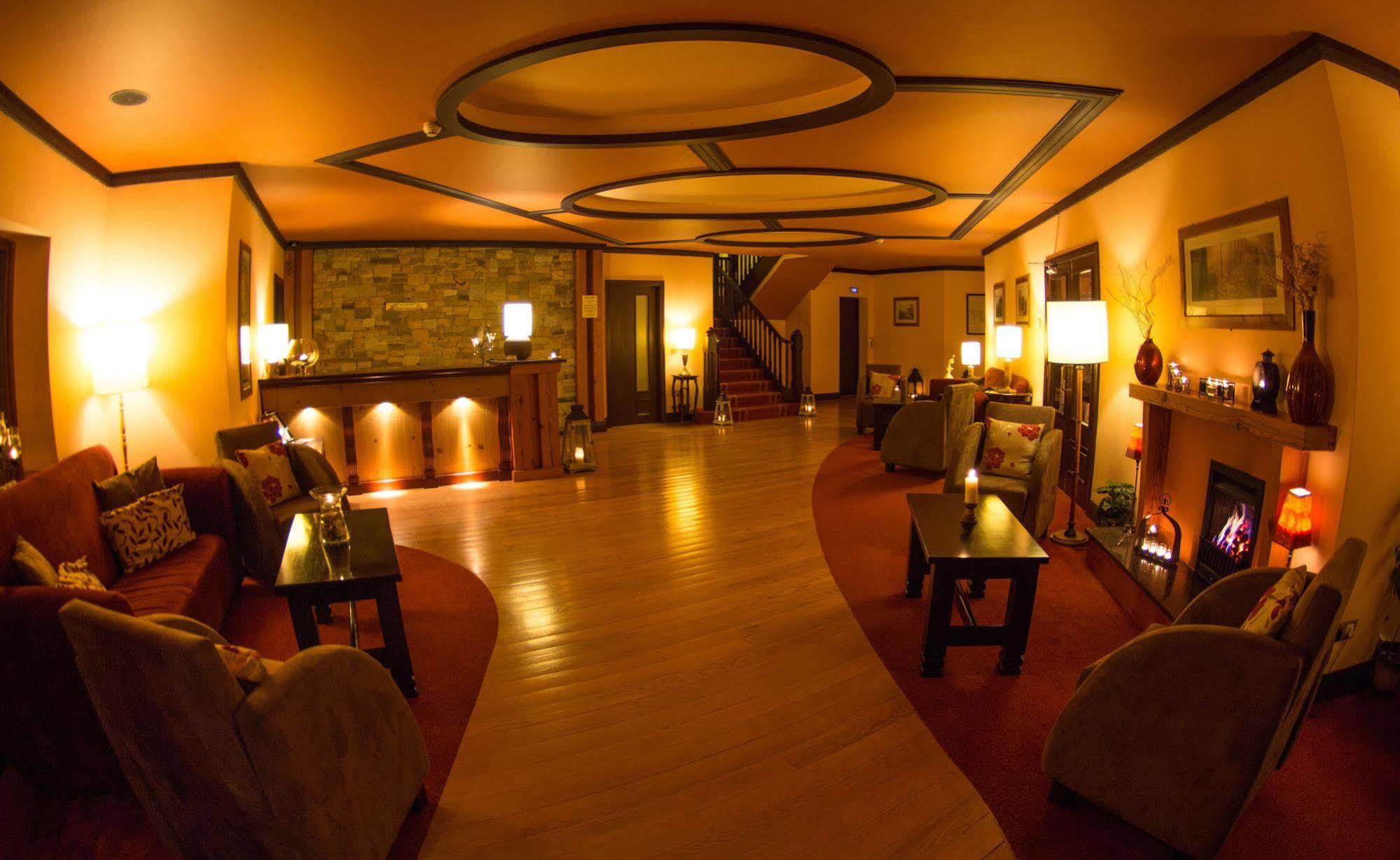 Waterfront House & Restaurant Hotel Enniscrone Buitenkant foto